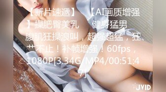 两个年轻粉嫩的社会渣女全程露脸被纹身小哥床上玩弄，激情上位让小哥从床上草到床下，两小哥一起拿道具玩逼