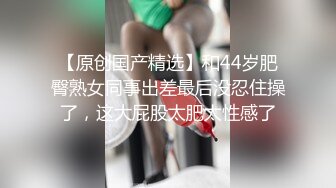 尾随偷拍美女小吃街抄底吊带裙长靴美女..肉色丝袜配浅蓝内裤商场抄底花裙美女..微透白内中间脏了侧面露毛