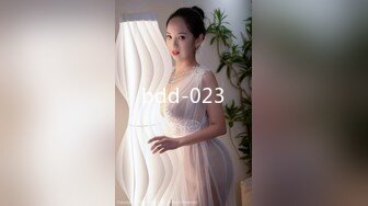 温文尔雅大美人儿一对大奶子双手都抓不紧