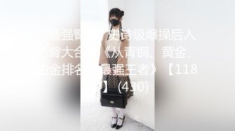 高颜值小妞全程露脸火辣激情艳舞，透明露奶装好诱惑，抖奶电臀迷人的双眼，揉奶玩逼浪荡呻吟，精彩又刺激