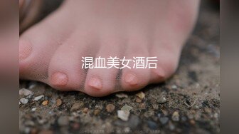 【新片速遞】   人妻好难OL制服诱惑，丝袜高跟全程露脸镜头前被大哥调教给狼友看听指挥，道具玩逼边插边喷还给大哥舔菊花[1.84G/MP4/01:40:52]