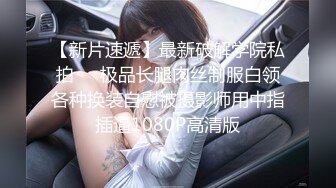 【人妻约拍】约一个摄影师帮老婆拍性感写真，没拍几张就把持不住，按住老婆就干。 (64c278c93b0f4)