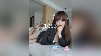 后入我18岁的小女友紧紧裹住很舒服