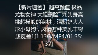 两个可爱小伙被黑叔叔大屌吓到了,巨根肏穴,被双双颜射