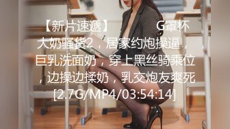 【新片速遞】2022.1.8，【极品瑜伽教练】，人气很高的新下海女神，牛仔裤控必看，这一对大长腿真诱惑，圆润翘臀主动求干